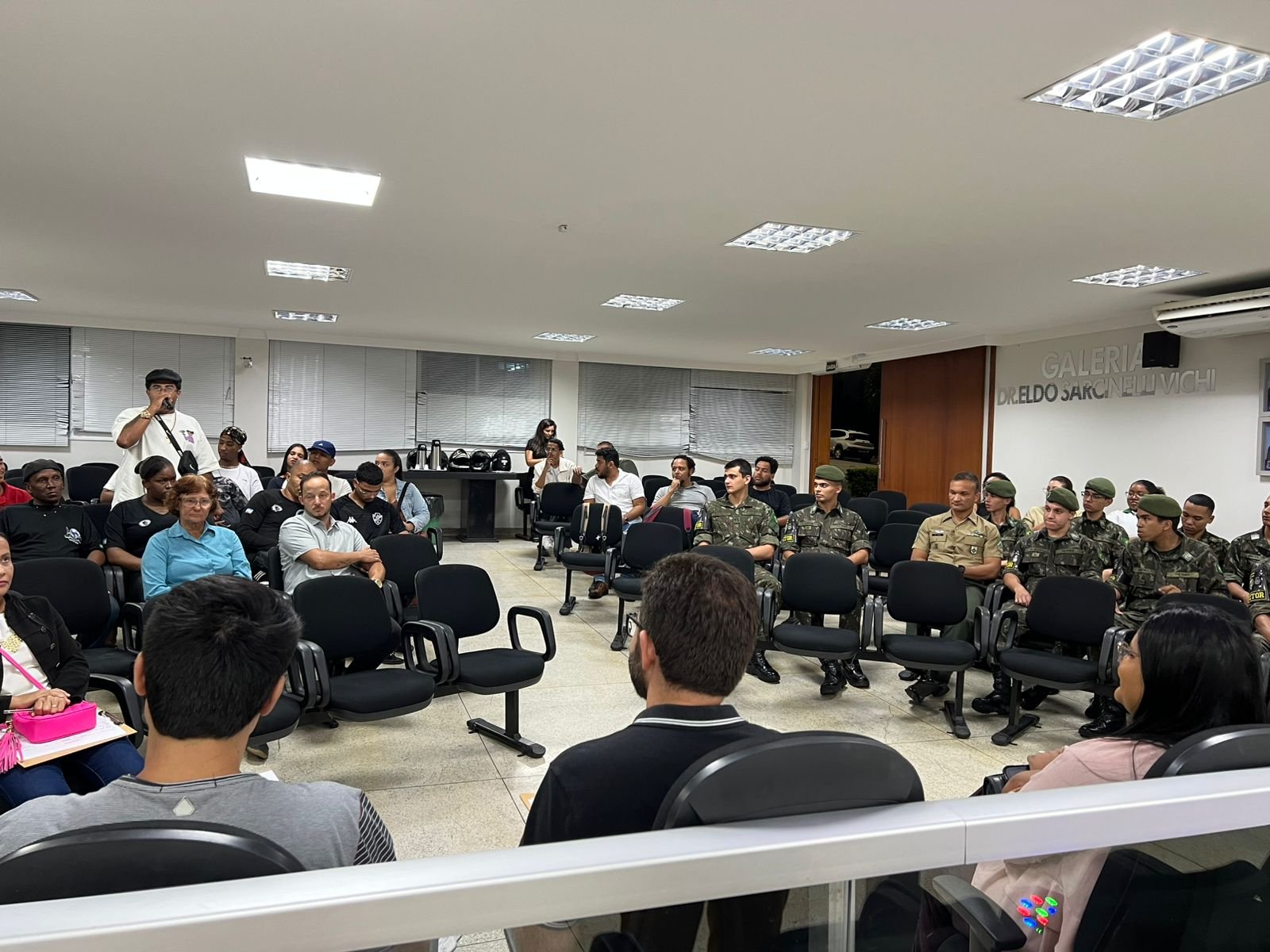 NOTÍCIA: Câmara Municipal de Linhares realiza audiência pública sobre as juventudes