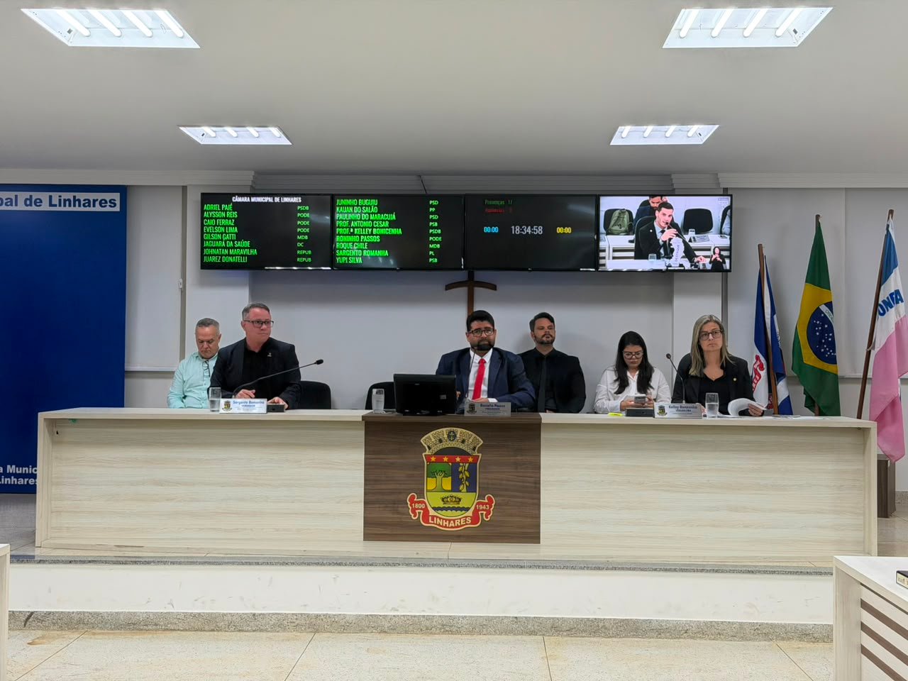 NOTÍCIA: Câmara de Linhares aprova projeto que fortalece combate à pichação 