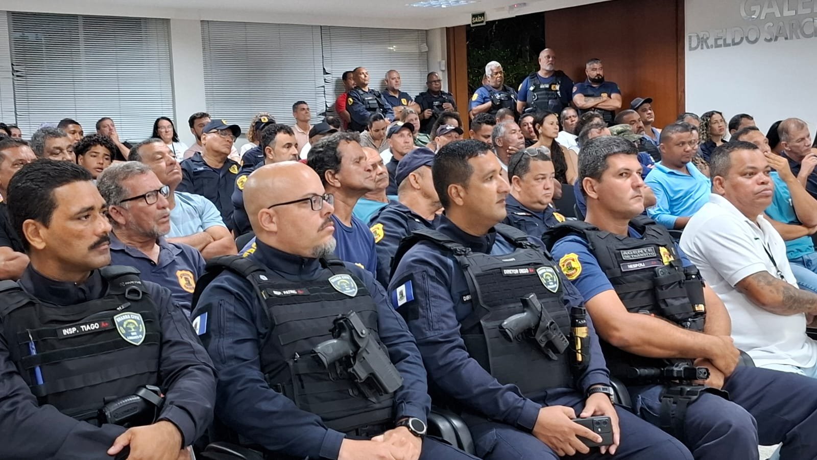 NOTÍCIA: Câmara de Linhares aprova projeto para reestruturação e valorização da Guarda Civil Municipal