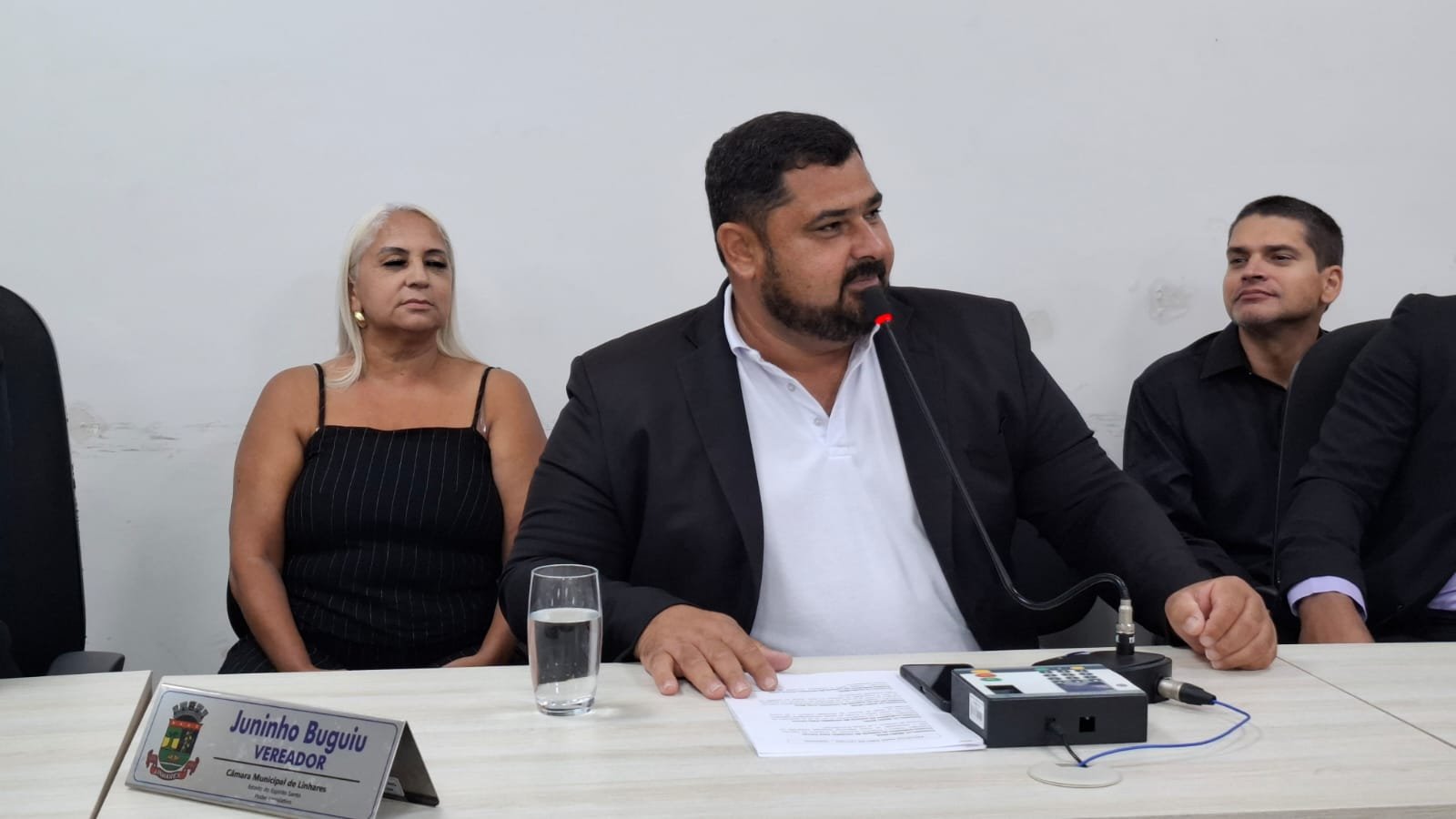 NOTÍCIA: Câmara aprova projeto do vereador Juninho Buguiu que cria programa de controle de animais de rua