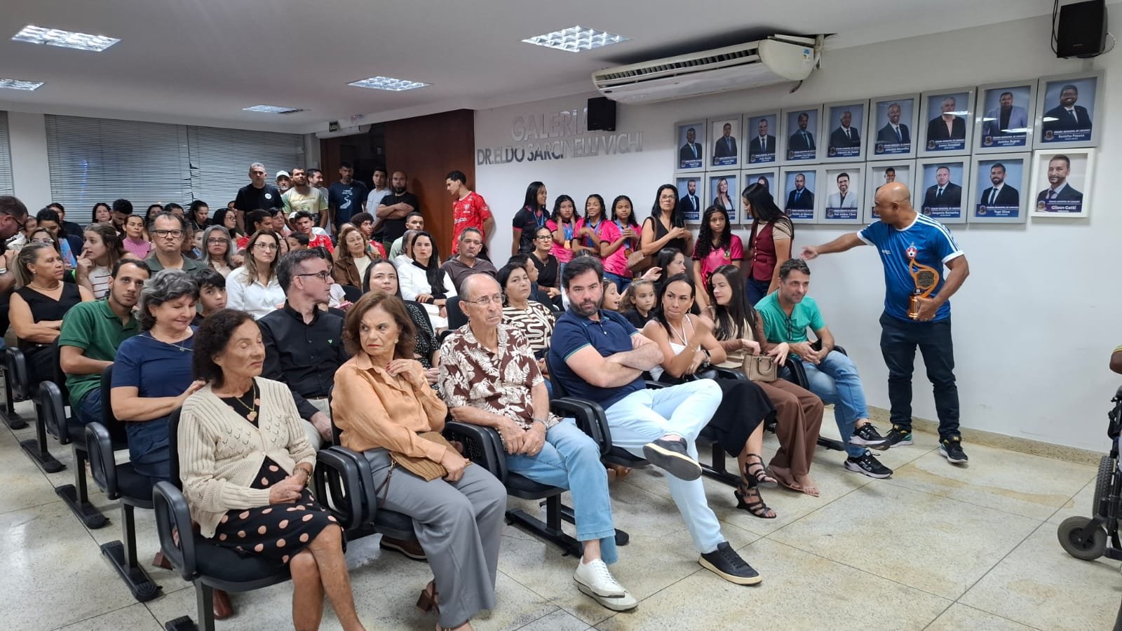 NOTÍCIA: Câmara aprova diretrizes de apoio psicológico para vítimas de catástrofes naturais
